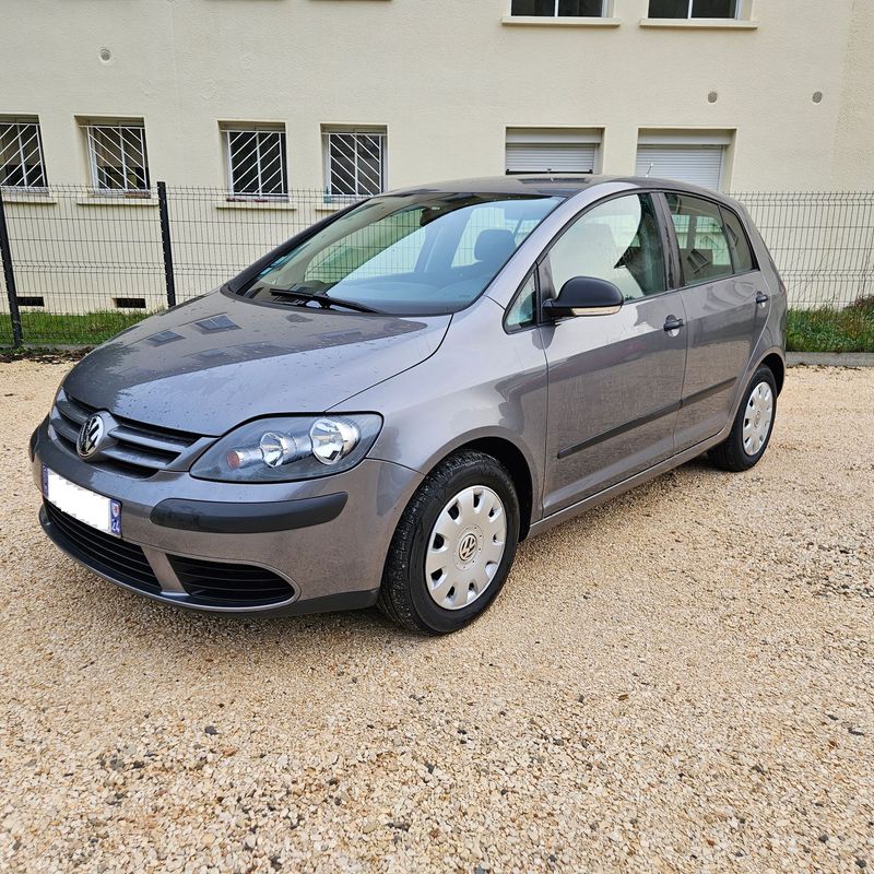 VOLKSWAGEN GOLF + 1.9 TDI 105cv TREND