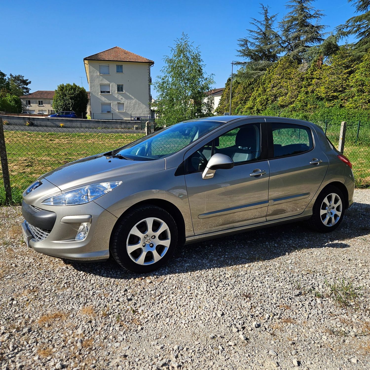 PEUGEOT308 1.6 HDI 92CV PREMIUM PEUGEOT308 1.6 HDI 92CV PREMIUM
