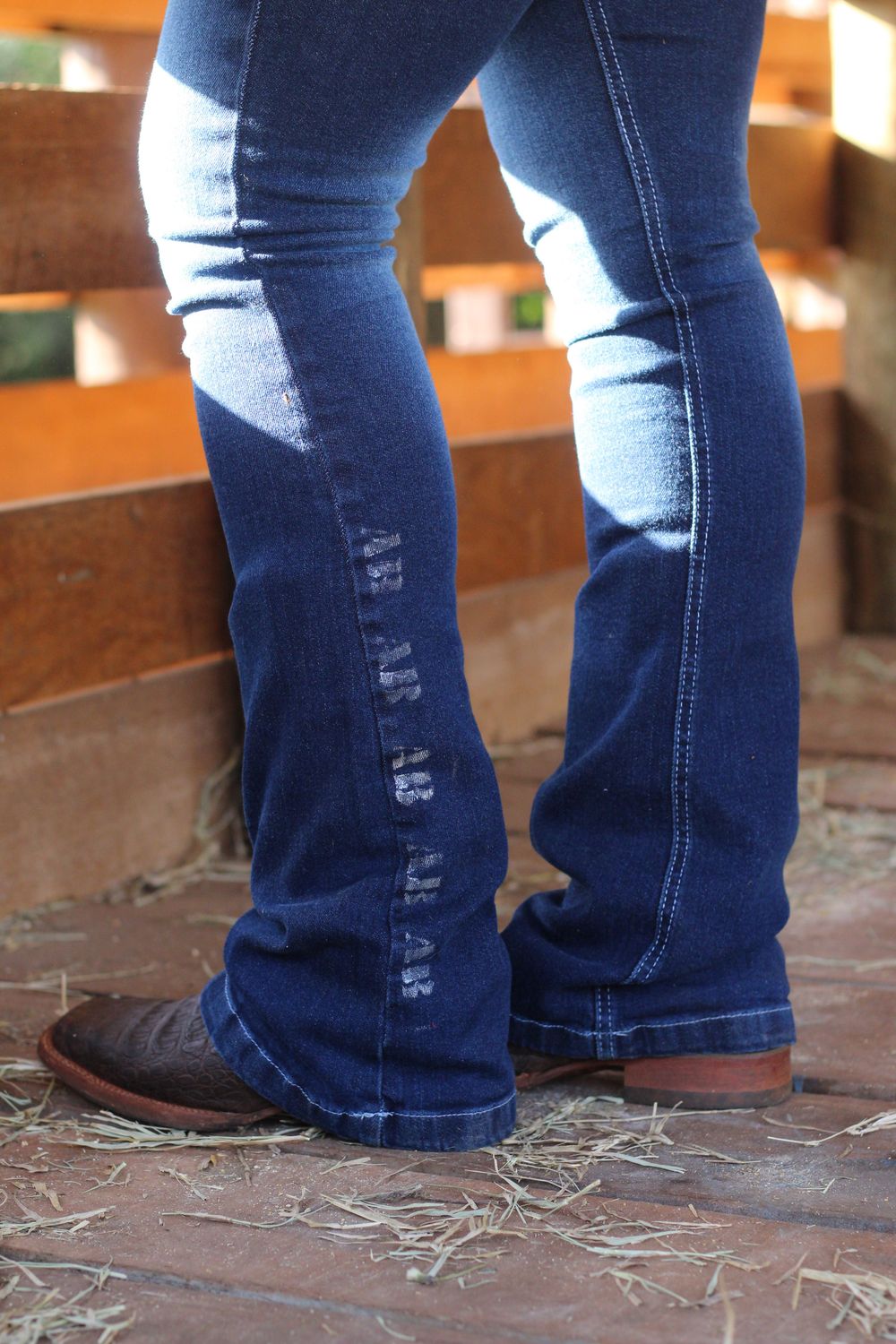 JEANS SHOT