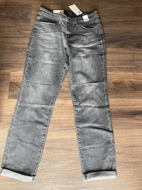 Judy Blue Faded Black Boyfriend Cut(16)