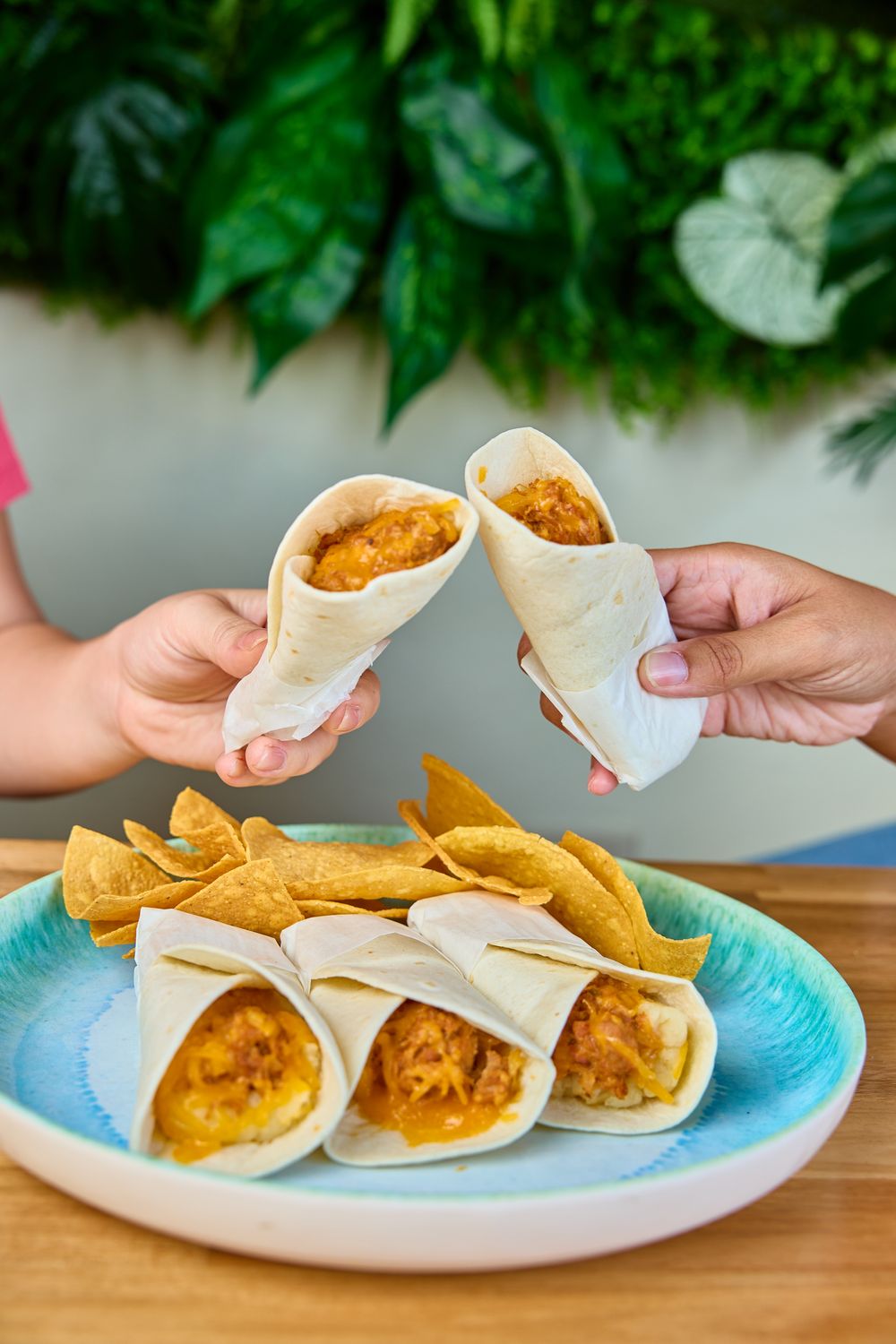 Combo #2: 5 Tacos Suaves