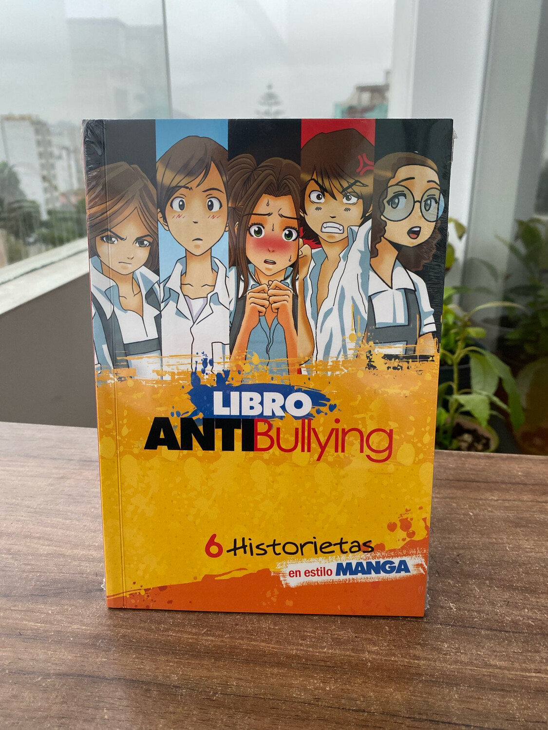 Libro antibullying en manga