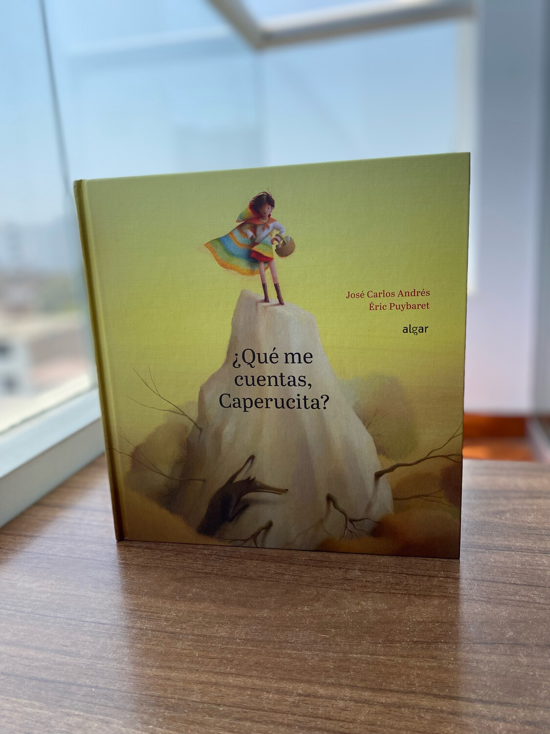 ¿Qué me cuentas, Caperucita?
