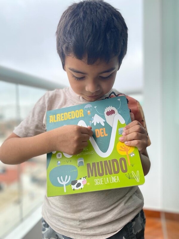 Sigue la línea: ALREDEDOR DEL MUNDO