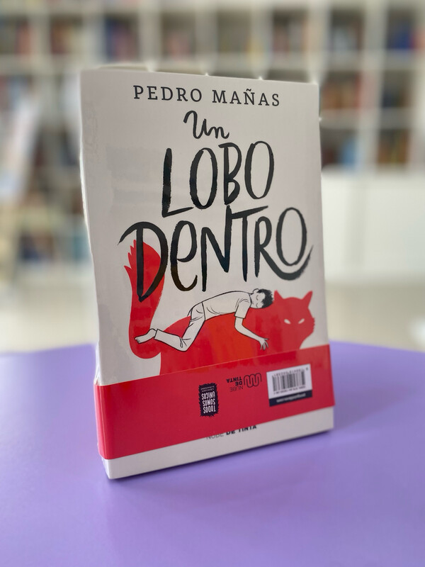 Un lobo dentro