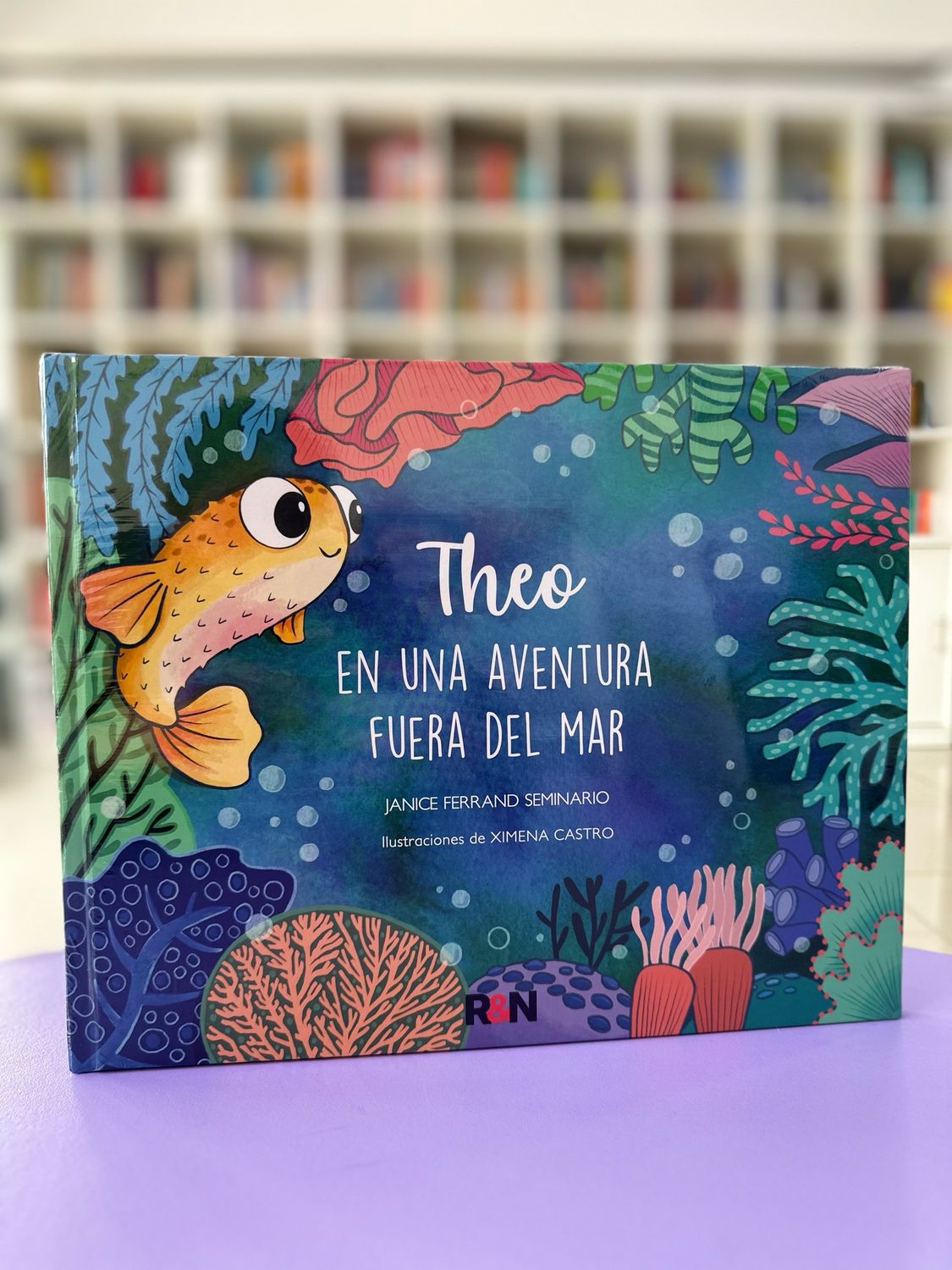 Theo en una aventura fuera del mar