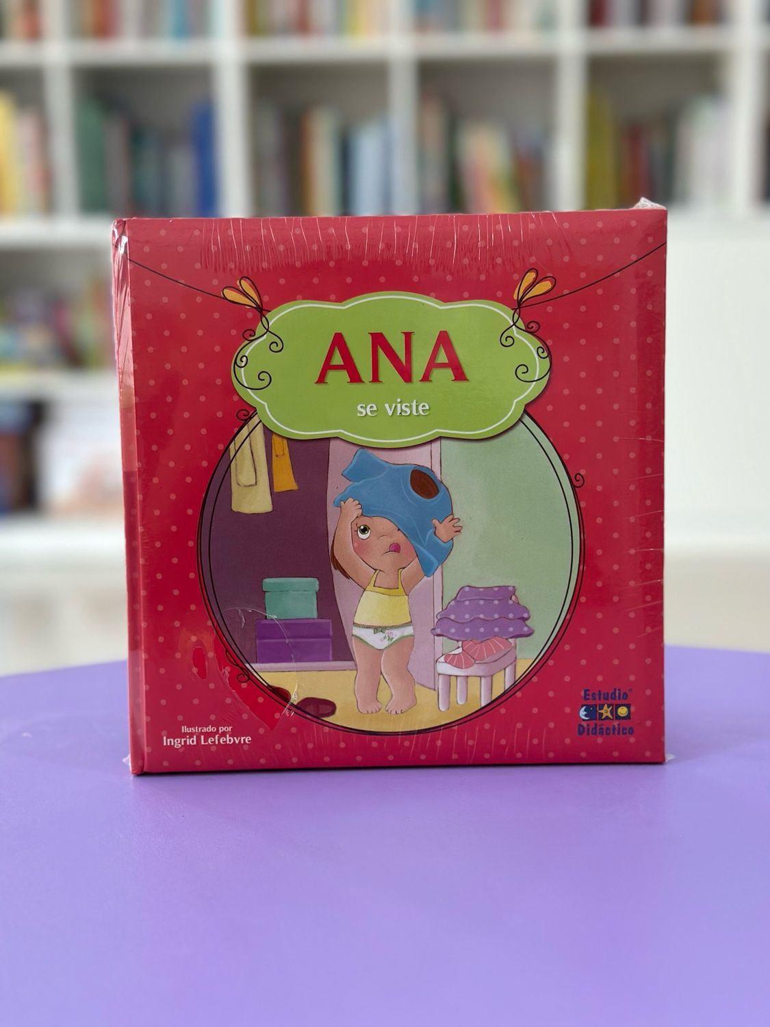 Ana se viste