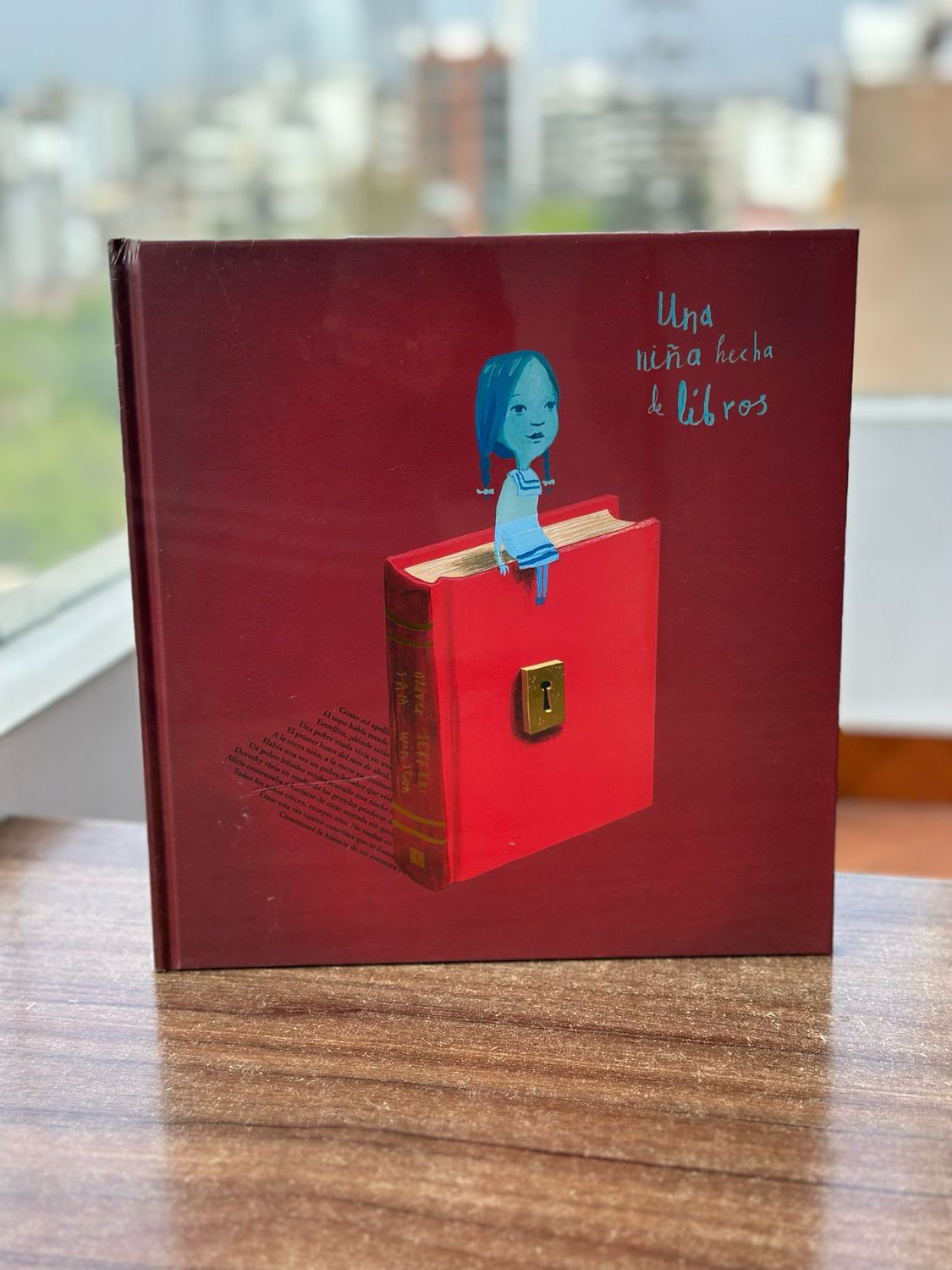 Una niña hecha de libros