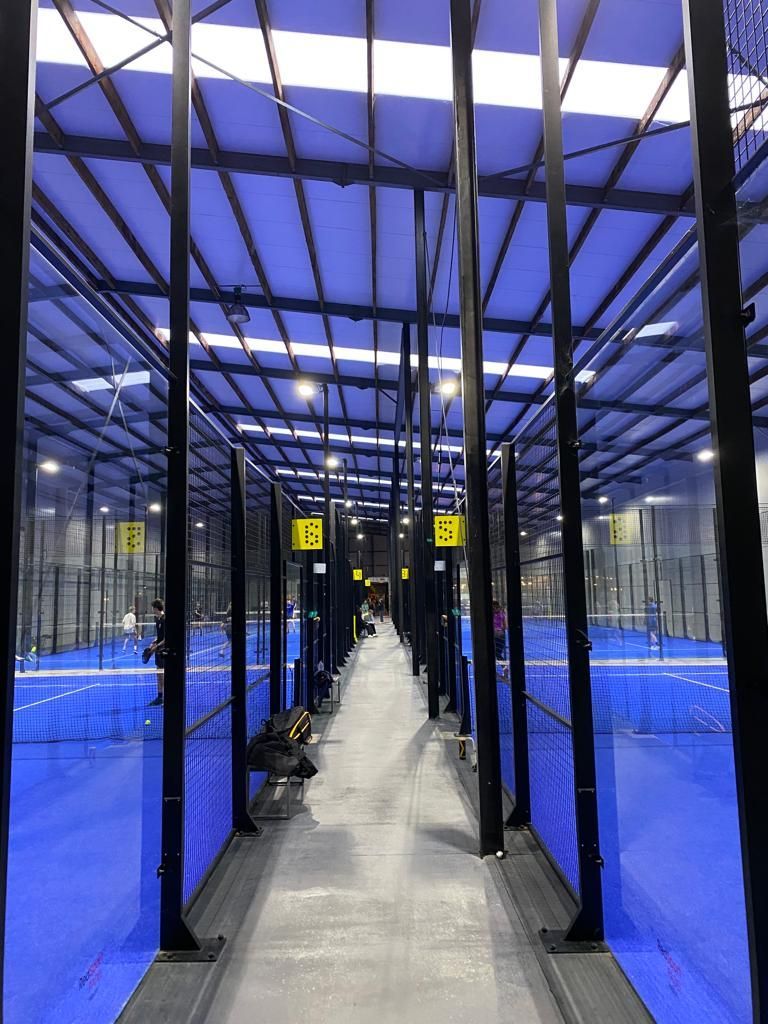 Up & Down - Open reeks - vrijdag 12/12 (P100-P300) Up & Down - Open reeks - vrijdag 12/12 (P100-P300)