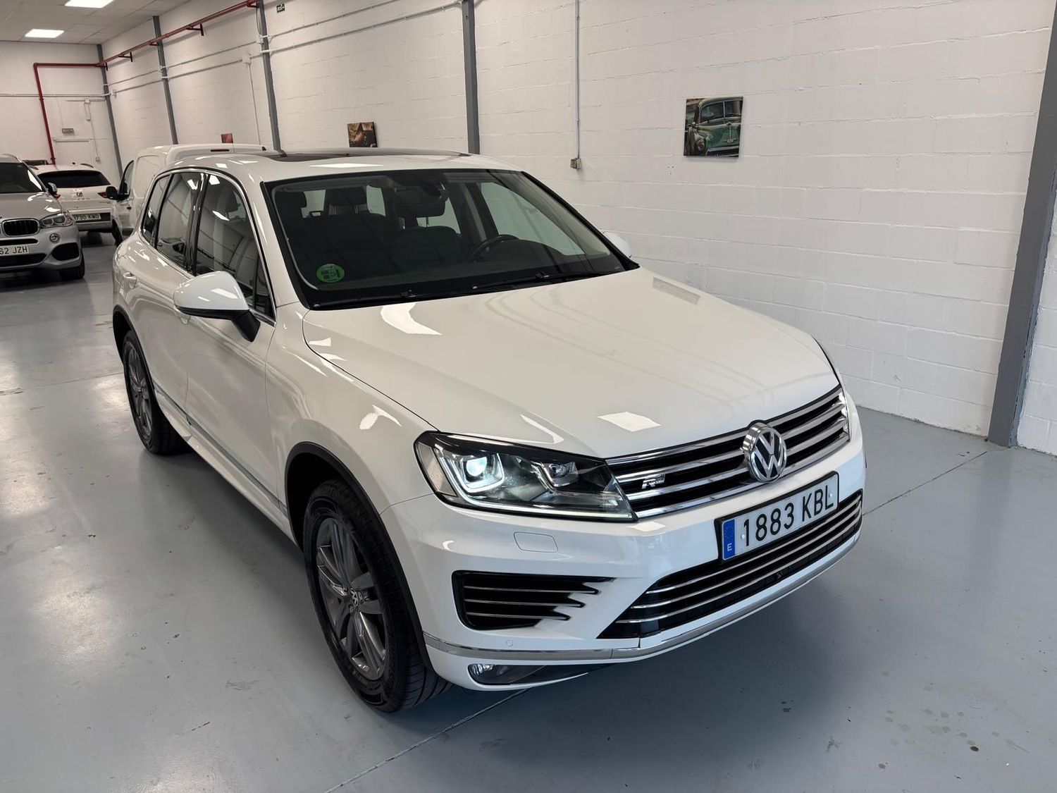 VOLKSWAGEN TOUAREG 3.0 TDI R-LINE
