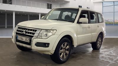 MITSUBISHI MONTERO 3.2 DID SPIRIT 200C.V. MITSUBISHI MONTERO 3.2 DID SPIRIT 200C.V.