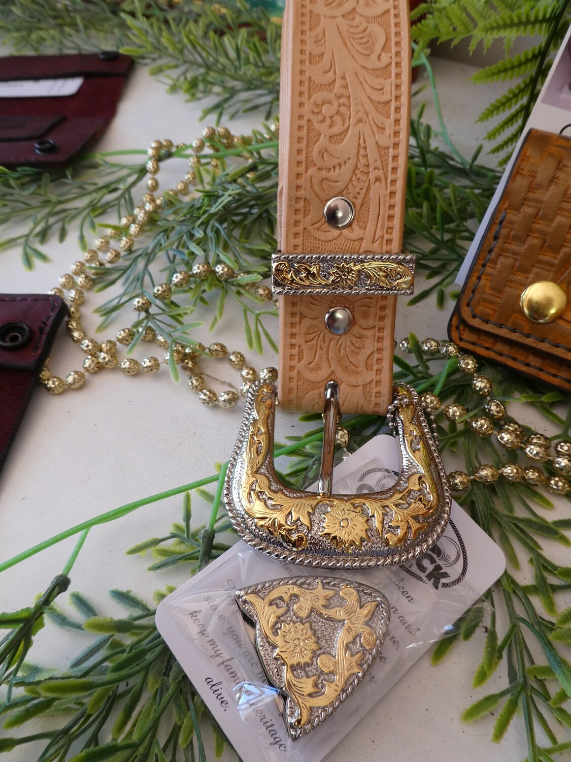 Natural Floral Belt 1 1/2&quot; wide with Silver gold buckle set
