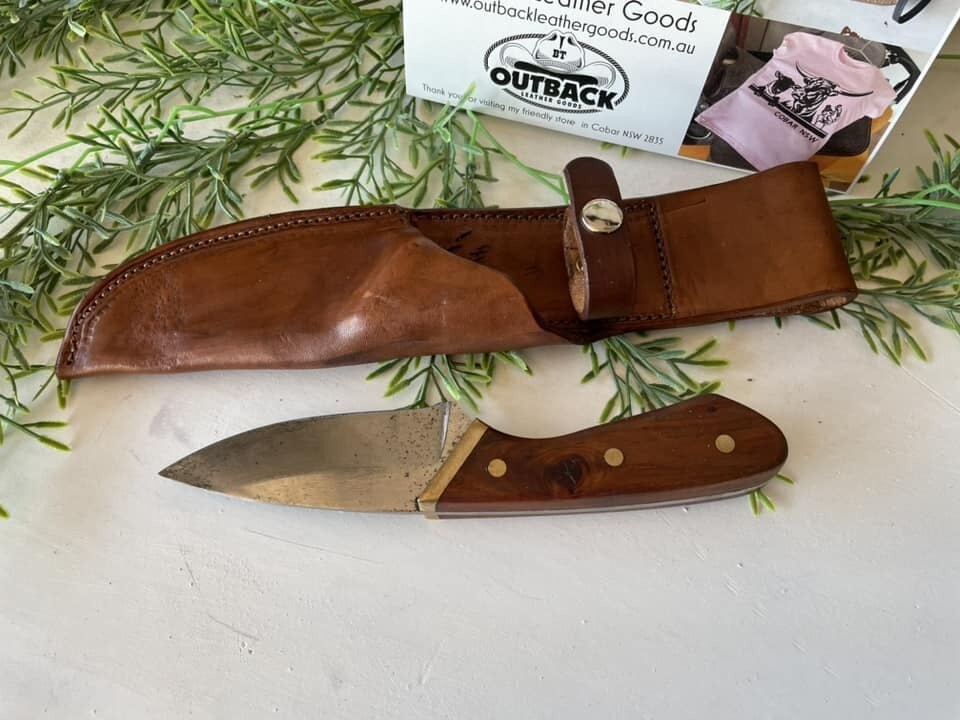 Custom Knife Pouch