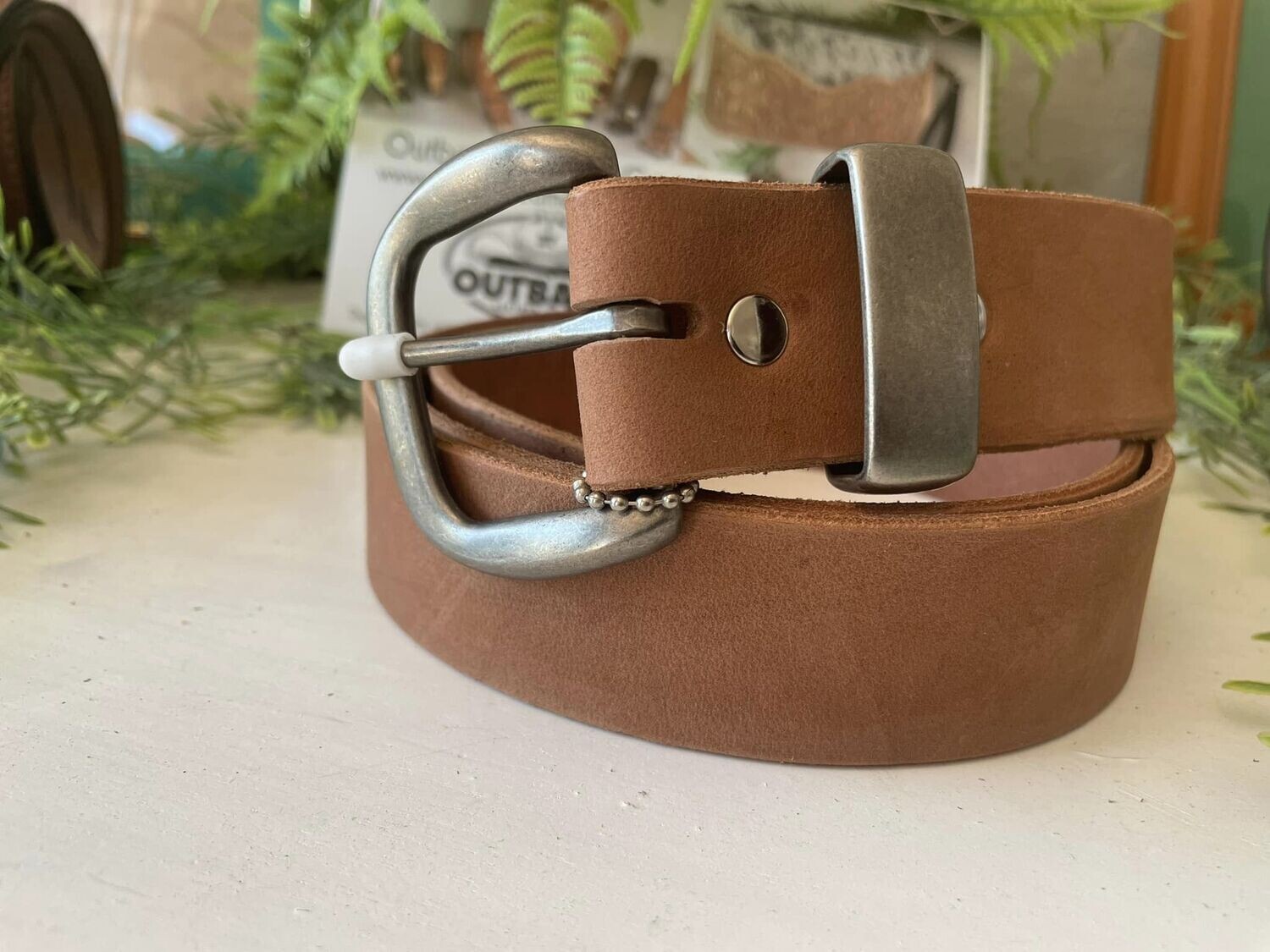 Saddler's Premium Natural English bridle leather Belt with a Stainless Steel Buckle Set