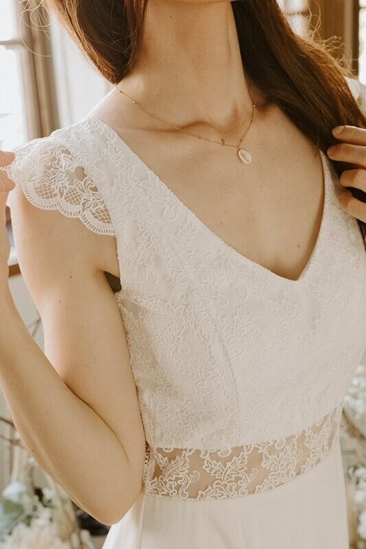 2 - Choisir le top Atlantis dentelle