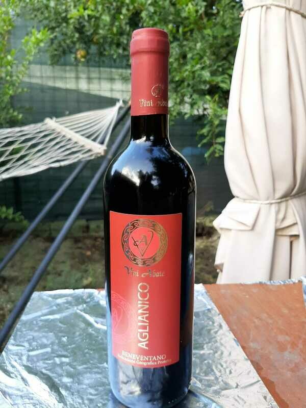 VINO AGLIANICO