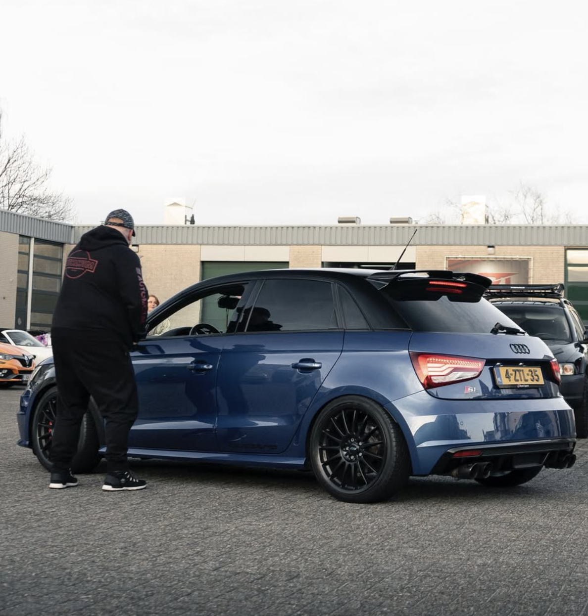 SupercarSaturday presents 'Into the Night-Ride' | Zaterdag 18 oktober | Rotterdam | Per koppel