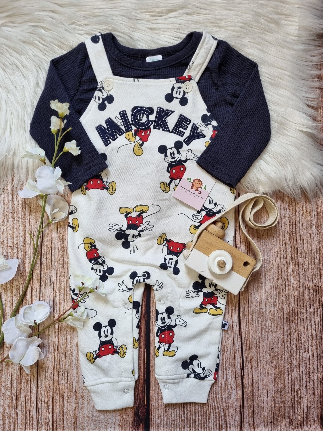Set 2 piezas Mickey Mouse, overall + busito azul, 0 a 3m y 6 a 9m.