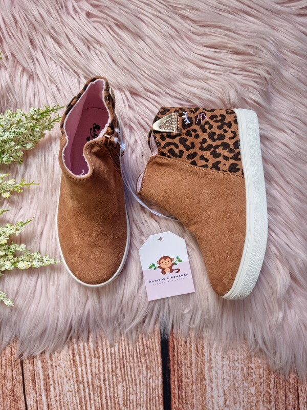 Botines gatito, 9us (25EU)