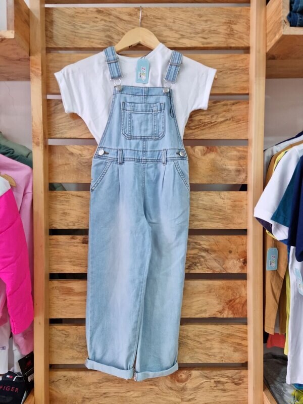 Overall jean + camiseta blanca, 5/6t