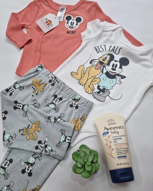 Set 3 piezas, body blanca Mickey Mouse + busito coral + pantalón gris, 3/6 meses