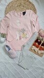 Set 2 piezas, busito rosa pastel conejito + leggins rayas, 2t y 4t