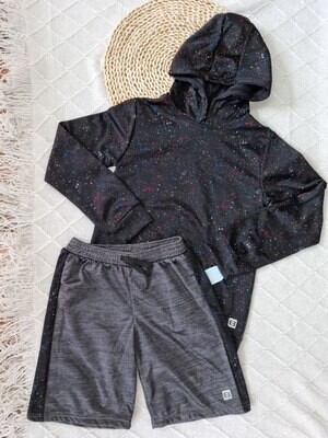 Set 2 piezas, buso negro con capucha + pantaloneta gris, 10 años