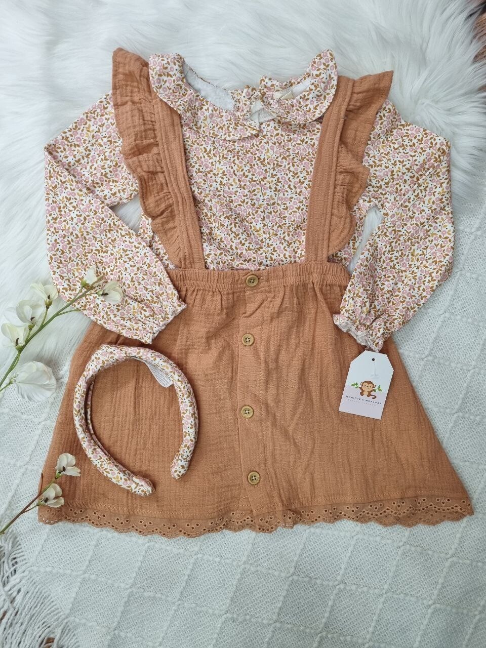 Set Rabbit Bear, busito flores + falda de tirantes + diadema, 3t