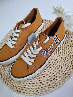 Zapatos Tommy Hilfiger, talla 38EU