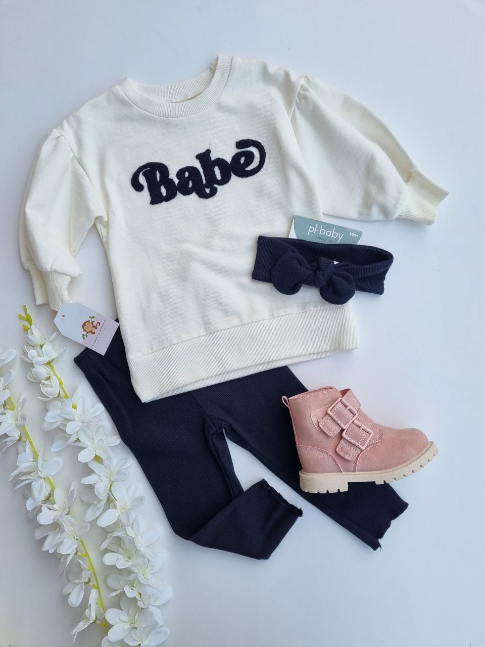 Set 3 piezas Pl baby, busito blanco + leggins + cintillo, 18m y 24m