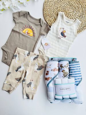 Set Carters, 2 bodysuits y pantalón, 0-3m, y 6-9 meses, pajarito.