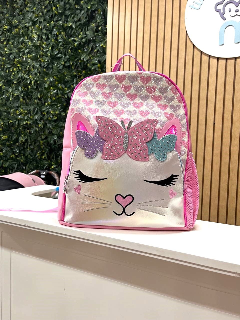 Mochila gatita con brillitos, tamaño escolar