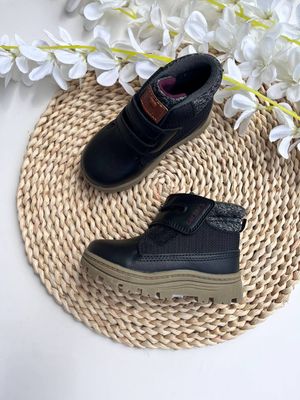 Botines Carters, negros, 6us (22EUR)