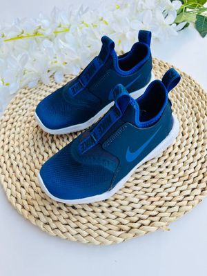 Zapatos Nike, talla 29.5Eur