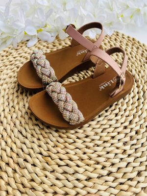 Sandalias con detalle de brillitos, talla 8us