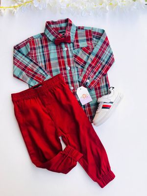 Set 3 piezas, camisa cuadros + corbatín + jogger rojo, 18m y 24m