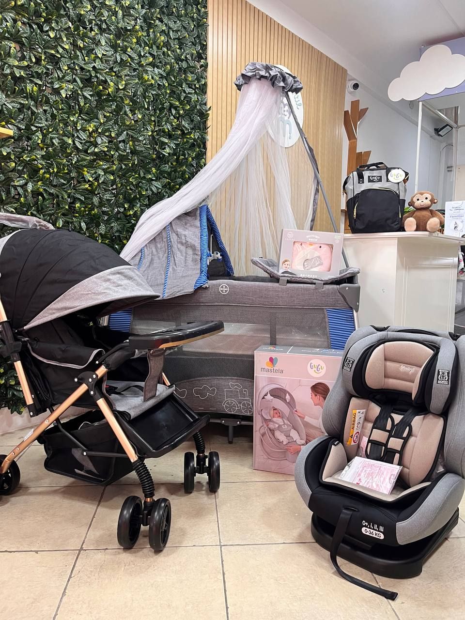 COMBO, Cochecito Bon + Cuna corral Noa + Asiento de seguridad Vero + Mecedora 4 en 1 + Almohada memory foam + Pañalera