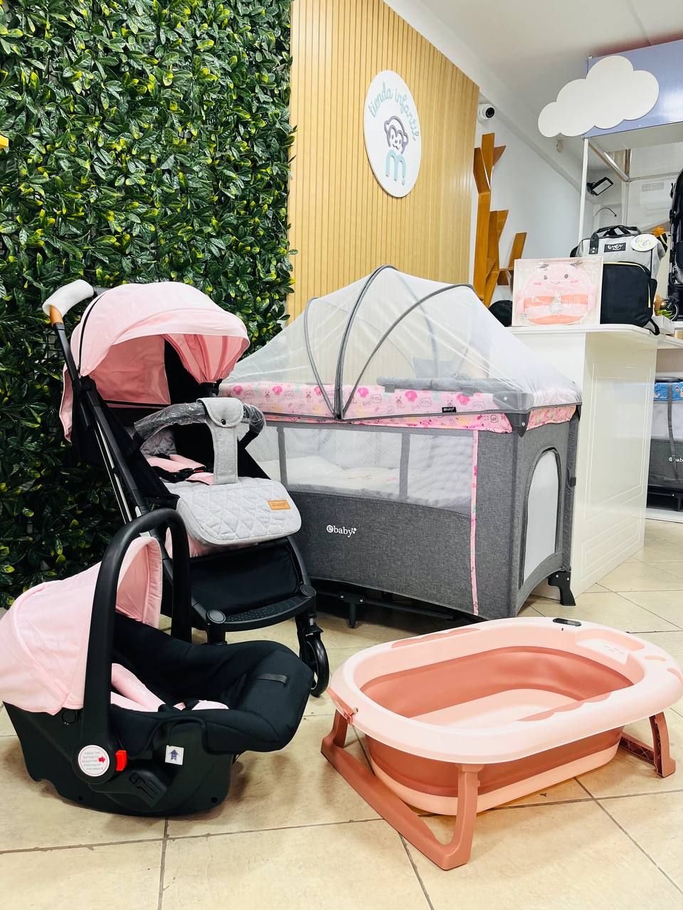COMBO, Cochecito Rafi con porta bebé + Cuna corral colecho Nala + Bañera plegable Aries + Almohada memory foam