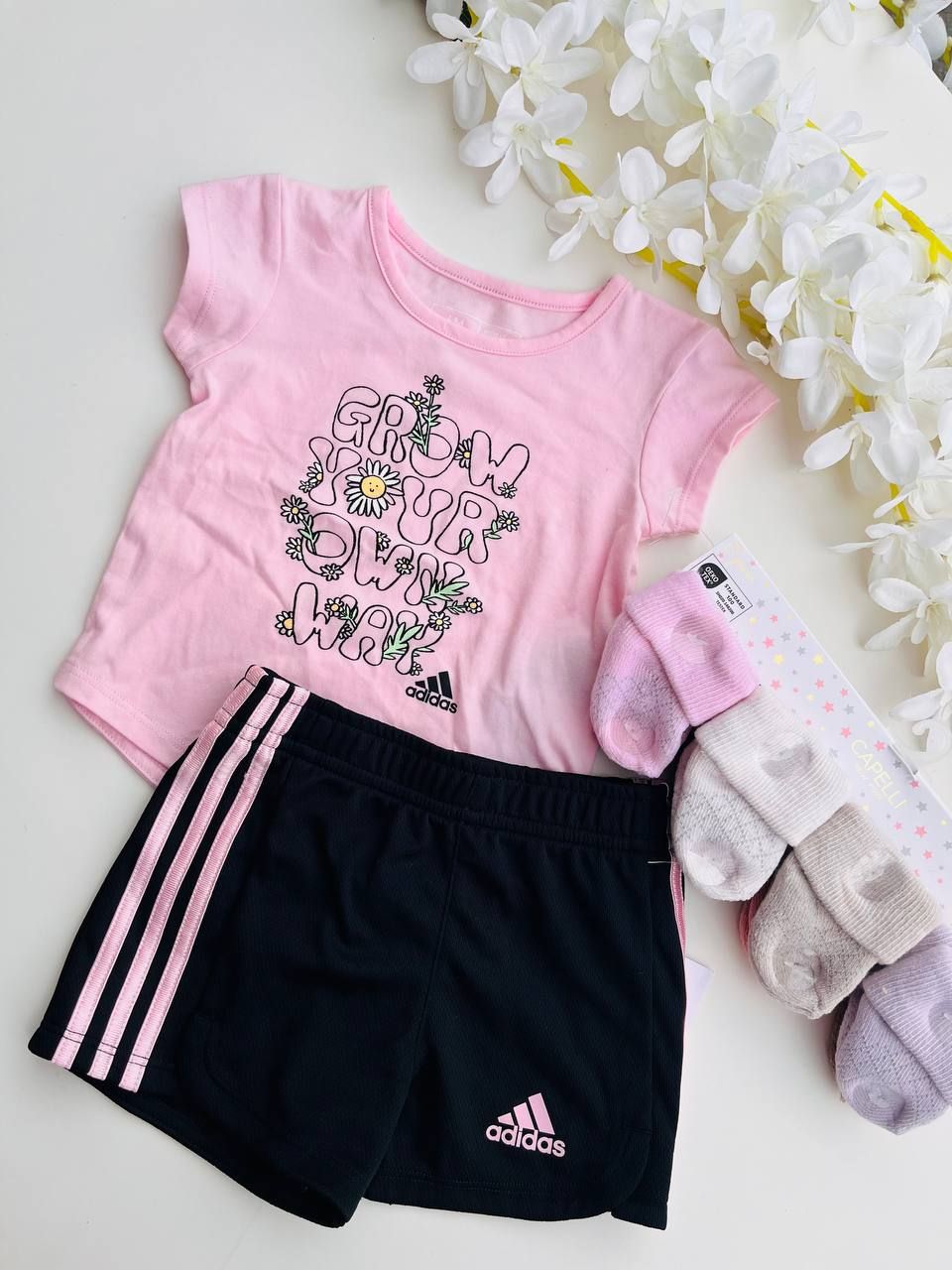 Set adidas, camiseta + short, 6m