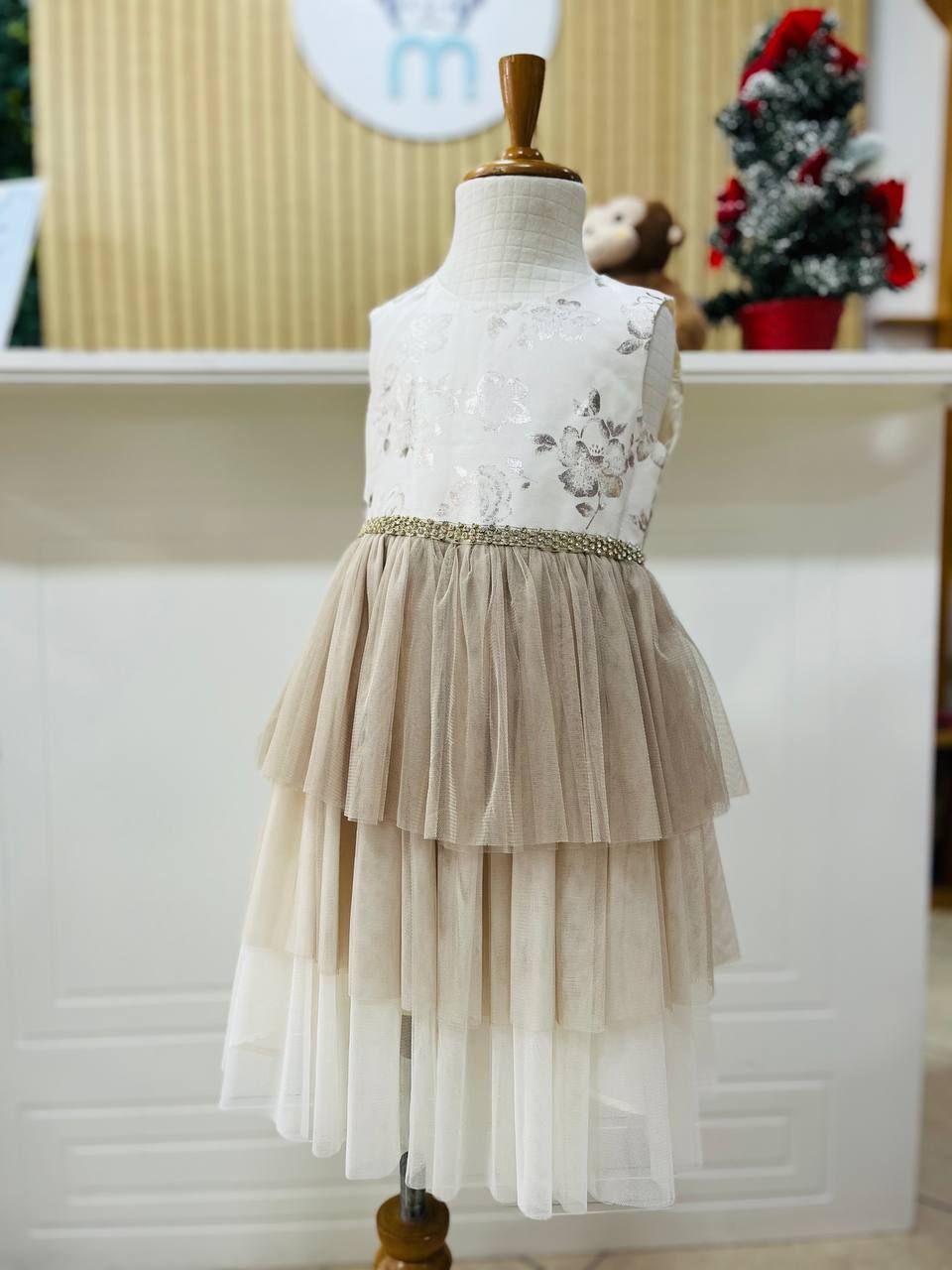 Vestido Bonnie, dorado en capas de tull, 5