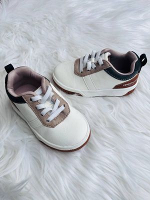 Zapatos Kenneth Cole, 7us (23Eur)