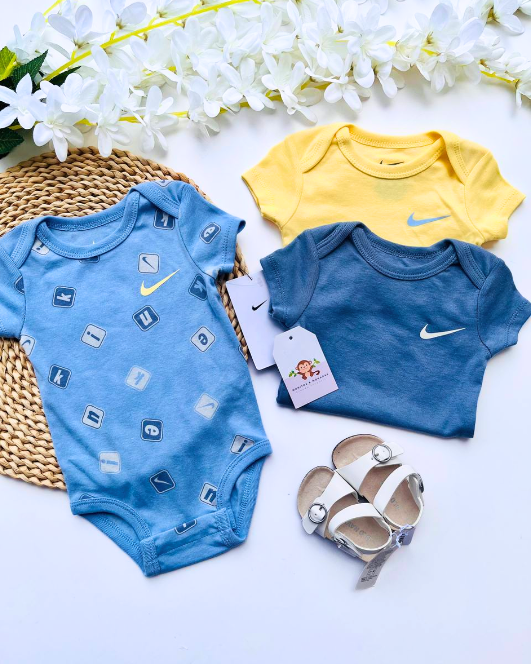 Set 3 bodys Nike, 6m