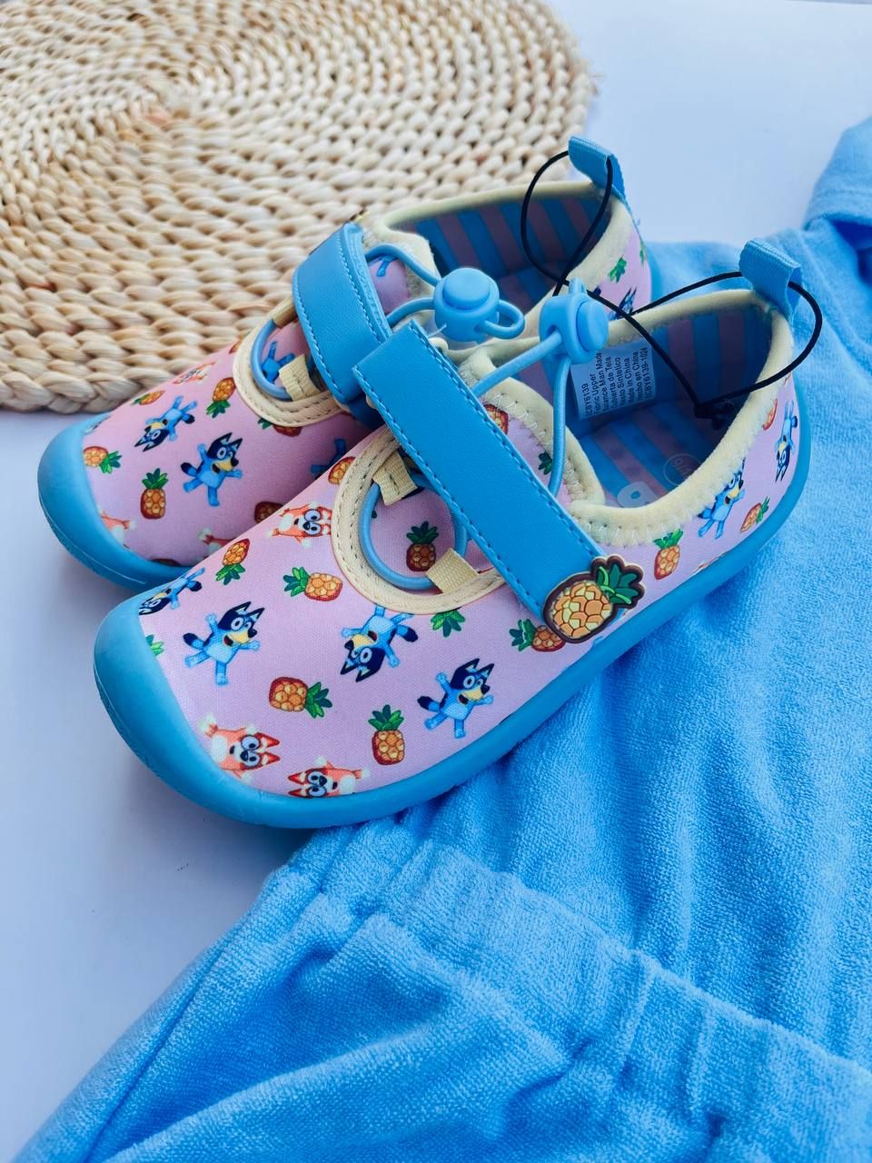 Zapatos para piscina, 9/10us