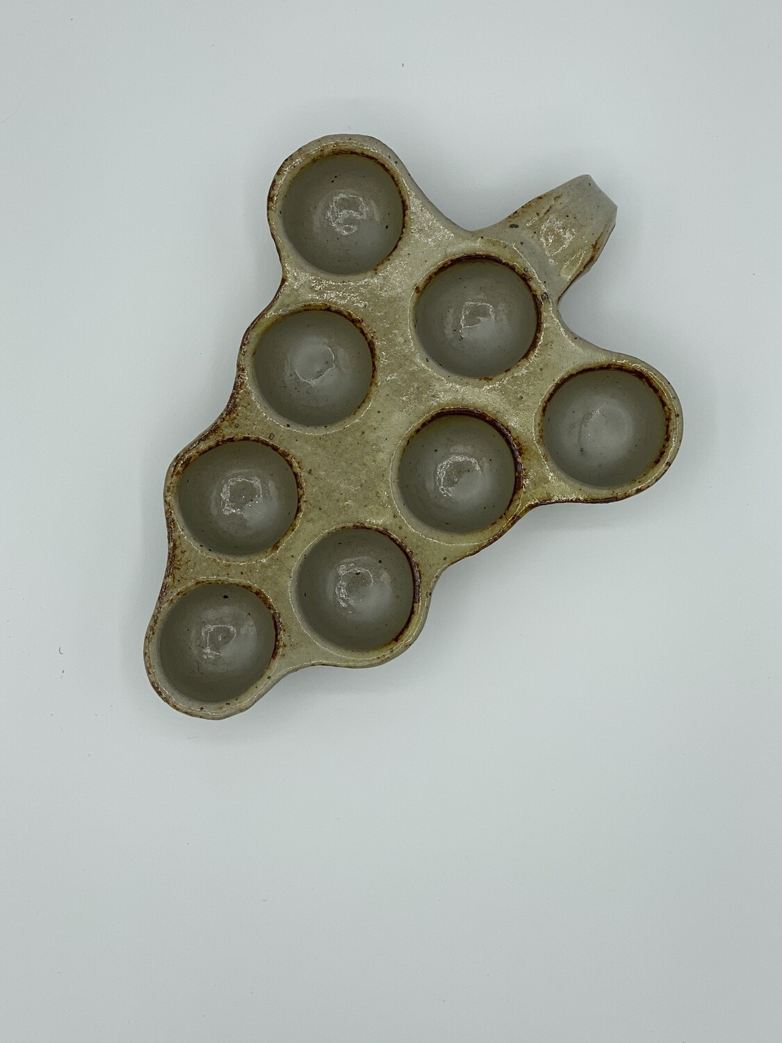 113 Escargot clay server