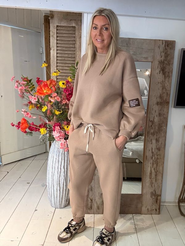 Joggingset Bina camel
