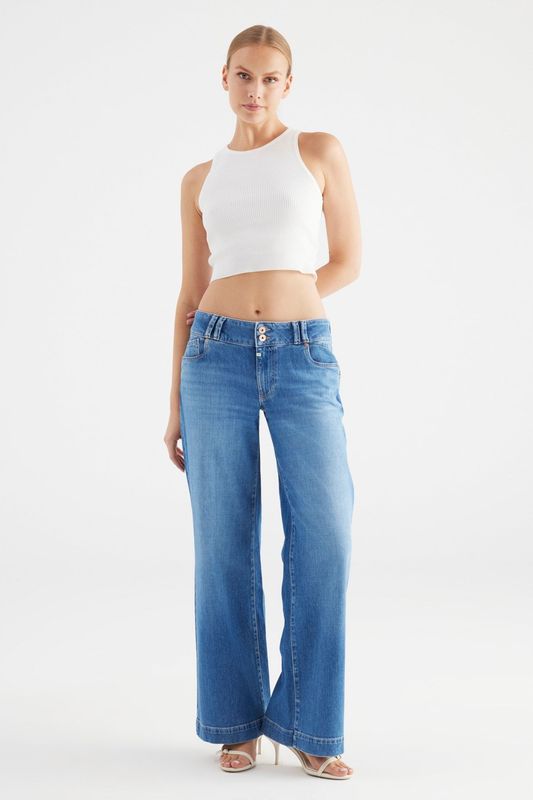 C.O.J. Jeans Carlotta Medium Blue Mid Waist