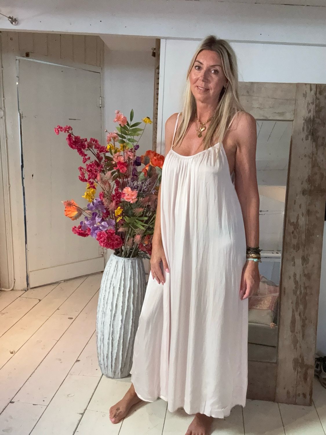 Tess dress poeder roze