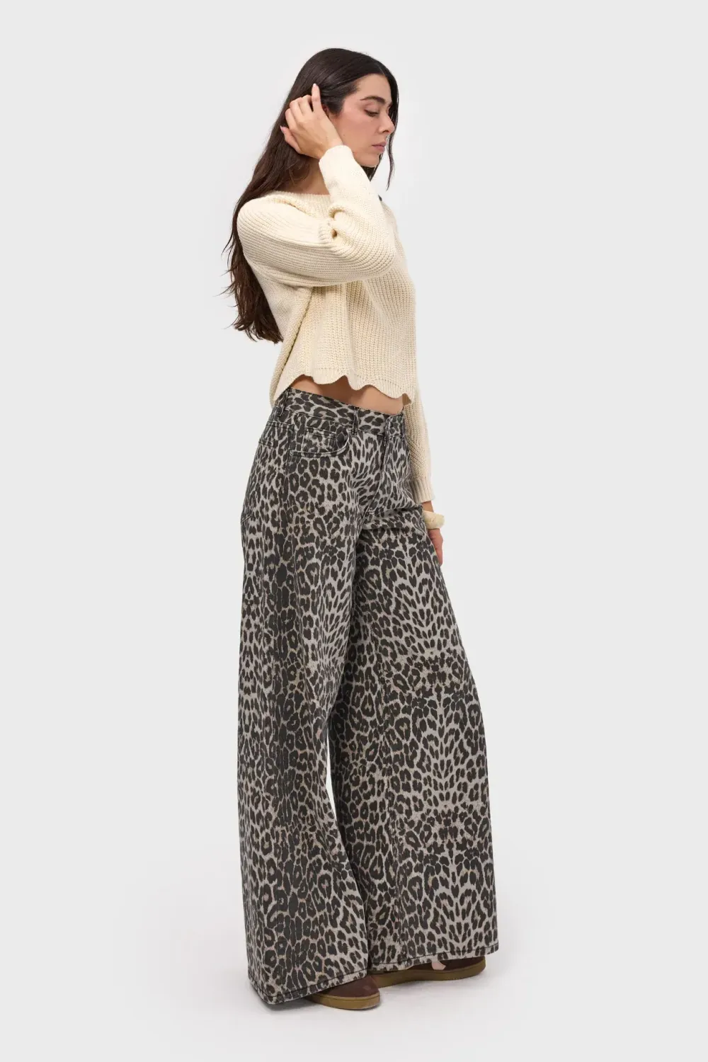 Jeans Leopard Palazzo Mid Rise Jeans Leopard Palazzo Mid Rise