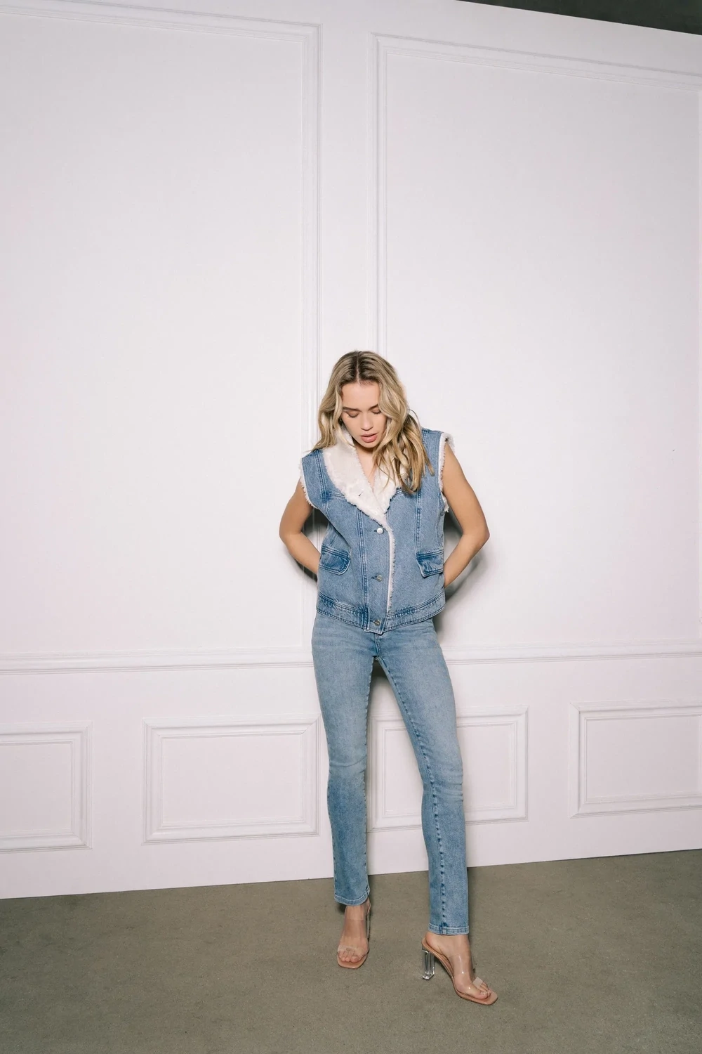 Homage to Denim - Sarah Stretchy Straight Jeans Long - Mid Vintage