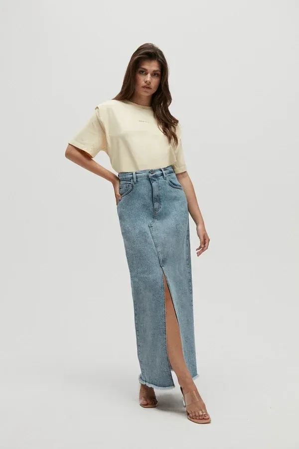 Homage to Denim - Long Denim Skirt With Slit - Mid Vintage